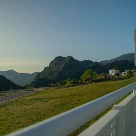 Alojamiento Rural el Respiro Calma Villa Benaocaz Exterior foto