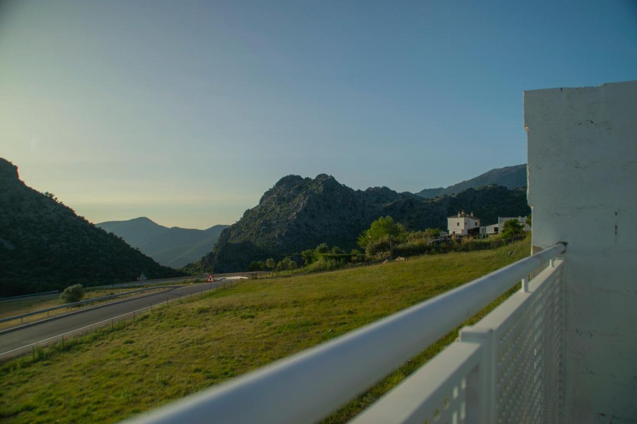 Alojamiento Rural el Respiro Calma Villa Benaocaz Exterior foto